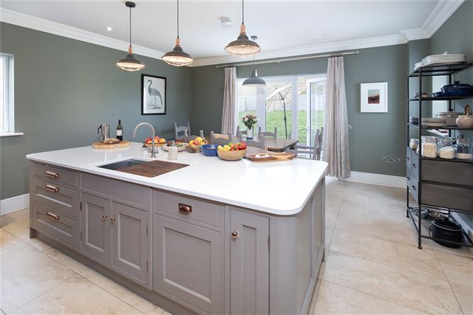 34 Clonlara, Kerry Pike, Carrigrohane, Co. Cork