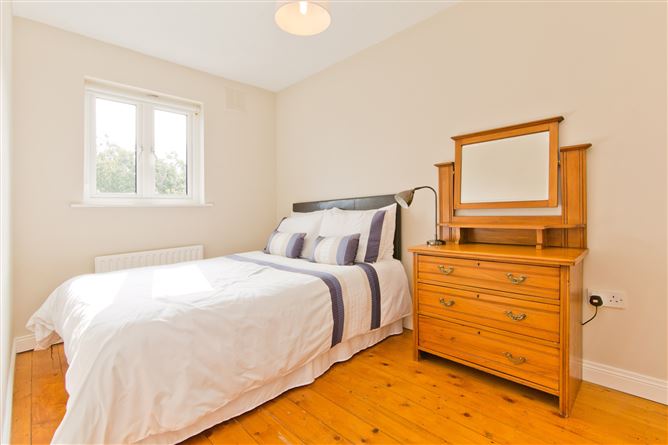 16 Orlagh Crescent, Knocklyon, Dublin 16