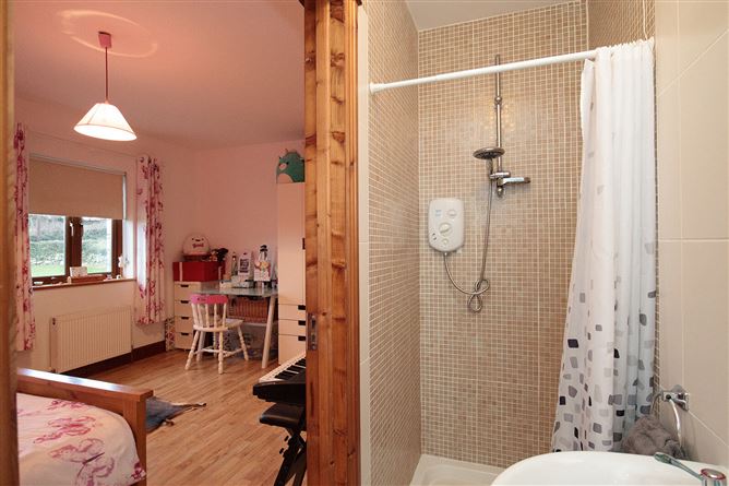 Mountain View, Coolyhune, Graiguenamanagh, Co. Kilkenny