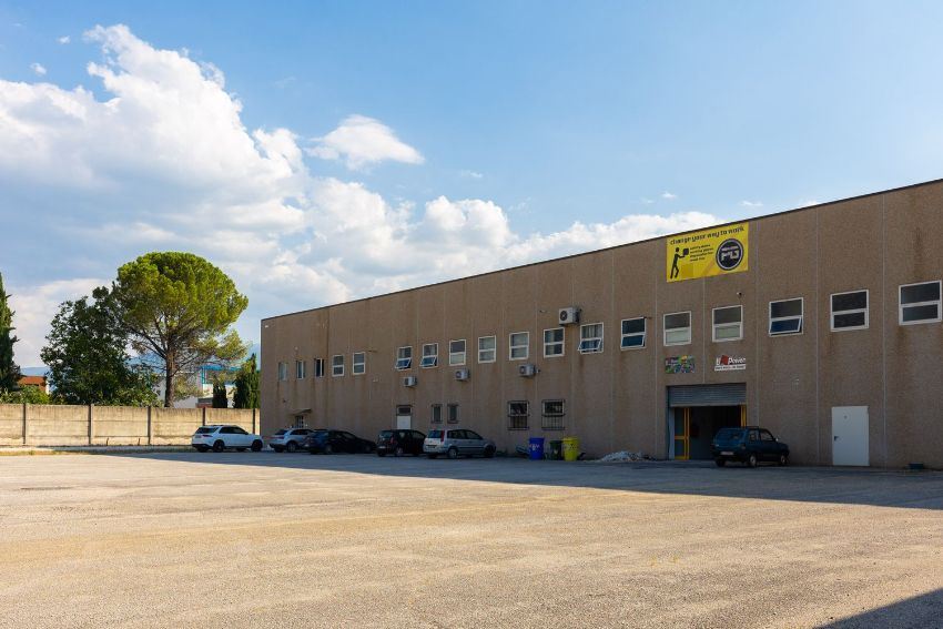 Private, Strada Statale dell'Appennino Abruzzese e Appulo Sannitico, Abruzzo, Sulmona