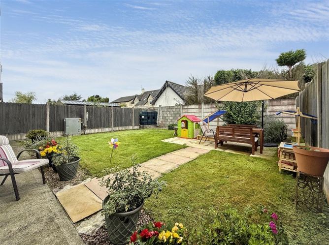 8 Ardán Rua, Nenagh, Tipperary