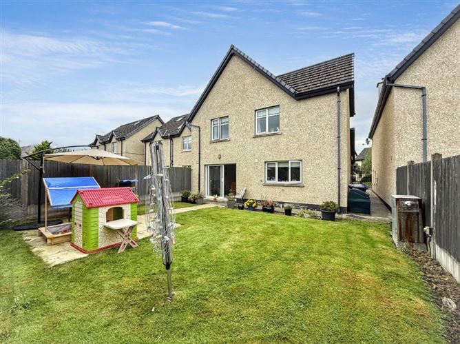8 Ardán Rua, Nenagh, Tipperary
