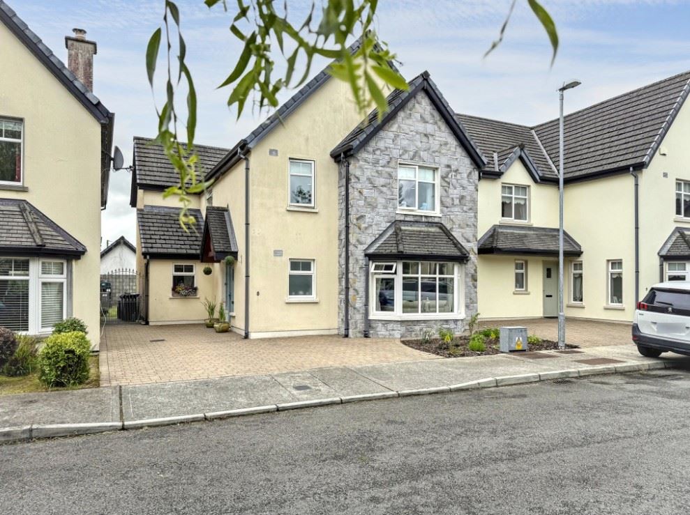 8 Ardán Rua, Nenagh, Tipperary