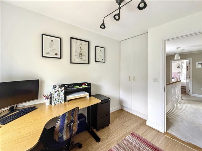 8 Ardán Rua, Nenagh, Tipperary