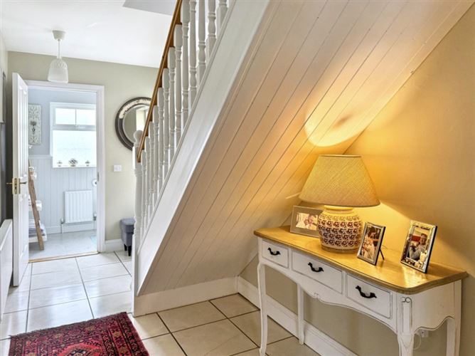 8 Ardán Rua, Nenagh, Tipperary