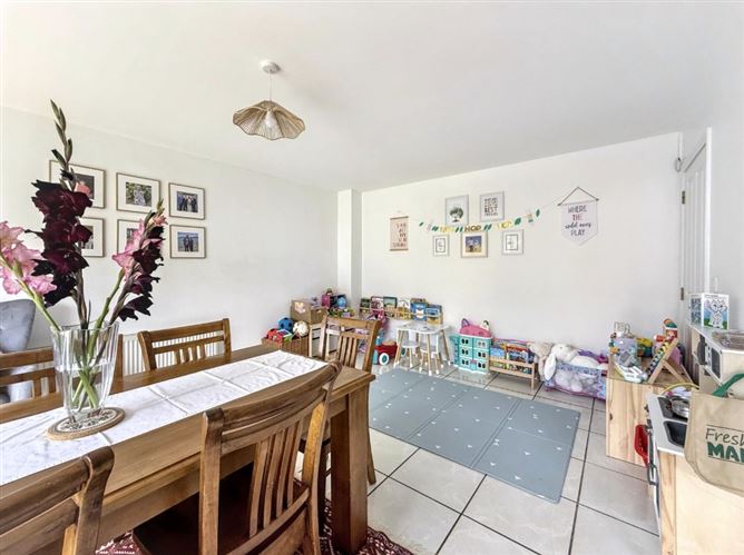 8 Ardán Rua, Nenagh, Tipperary