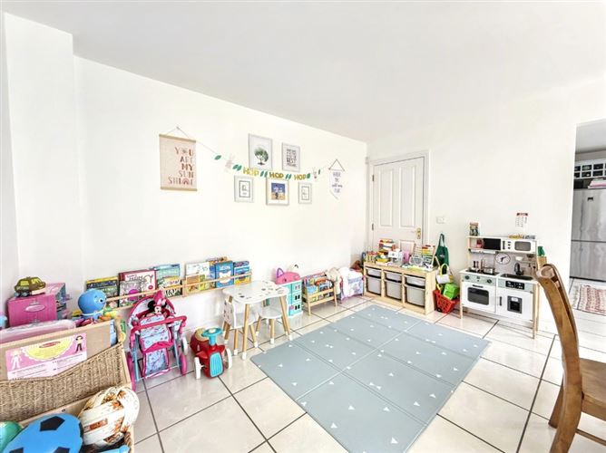 8 Ardán Rua, Nenagh, Tipperary
