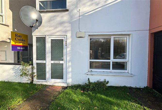 Castlecurragh Heath, Blanchardstown, Dublin 15