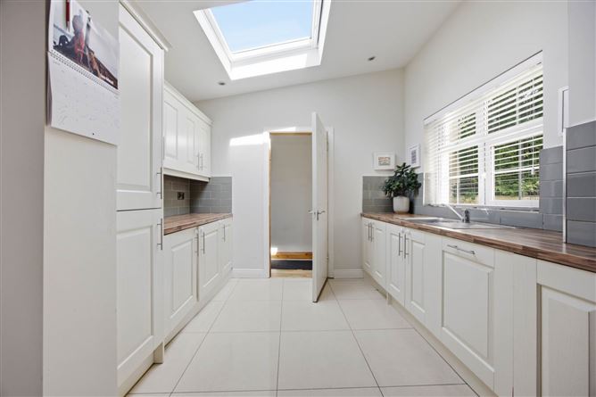 Photo 8 of 25 — 6 Grange Park Close, Raheny, Dublin 5