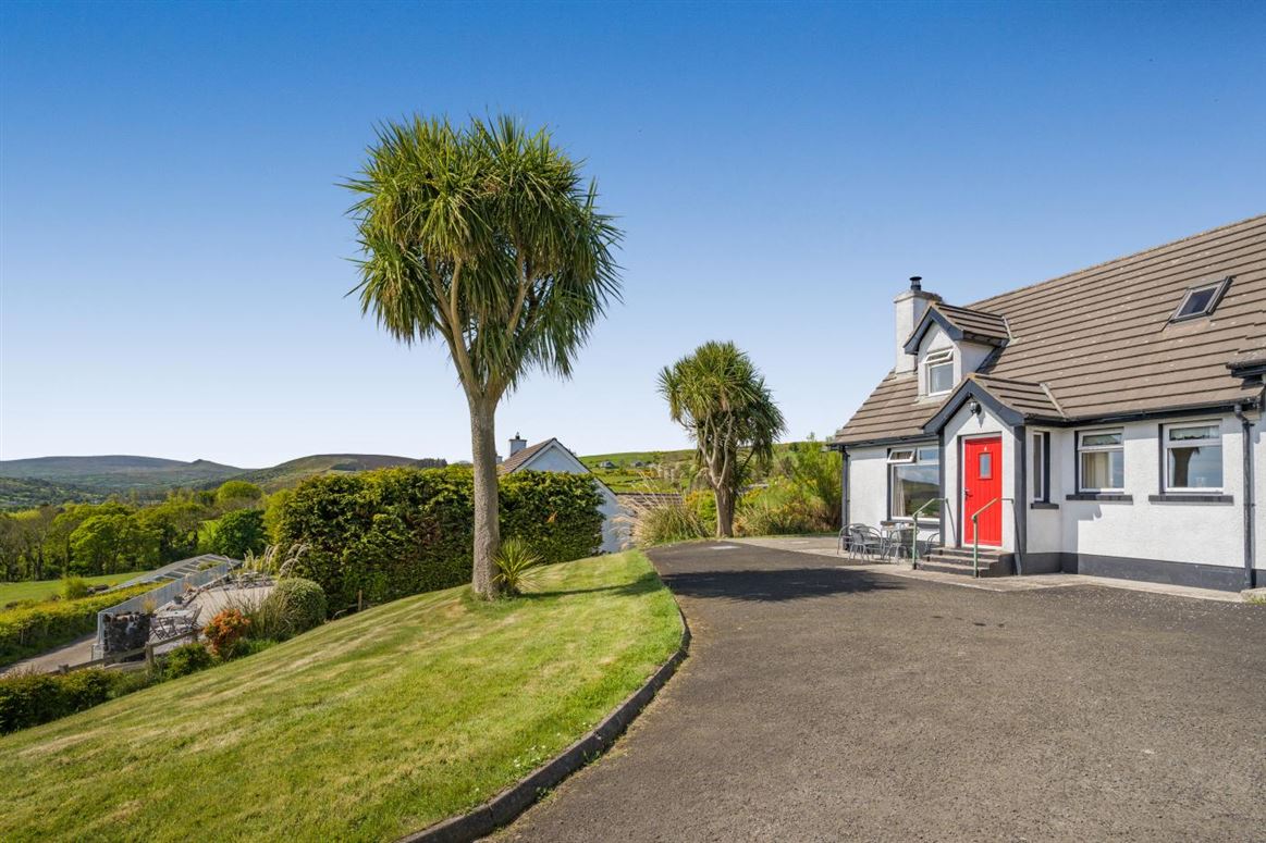 3 Bed in Cushendun,Cushendun,Antrim,Northern Ireland