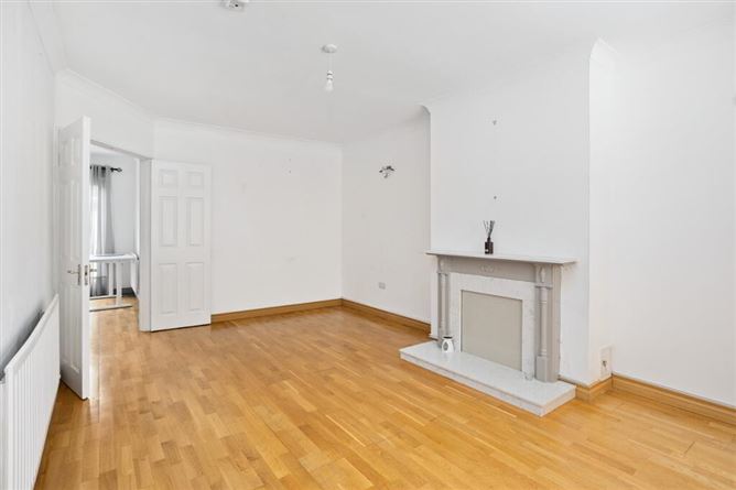 34 Elmbrook Walk, Lucan, Dublin
