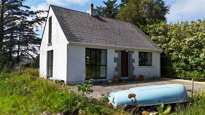 Photo 11 of 16 — Money Beg, Dunlewey, County Donegal