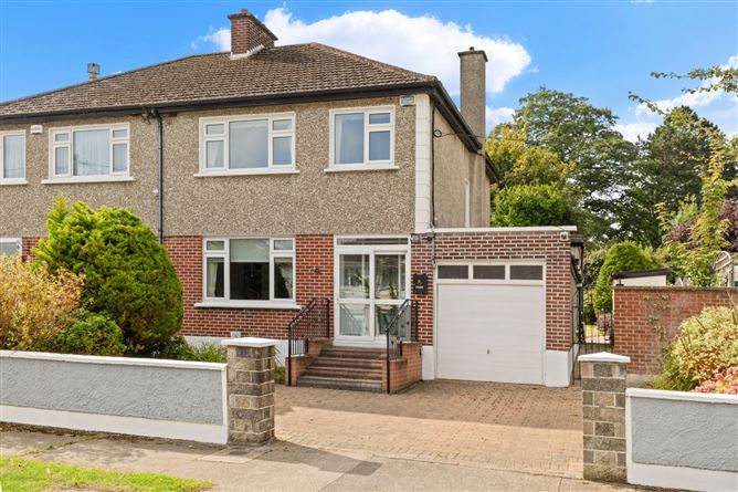 17 Hillside Park, Rathfarnham, Dublin 16