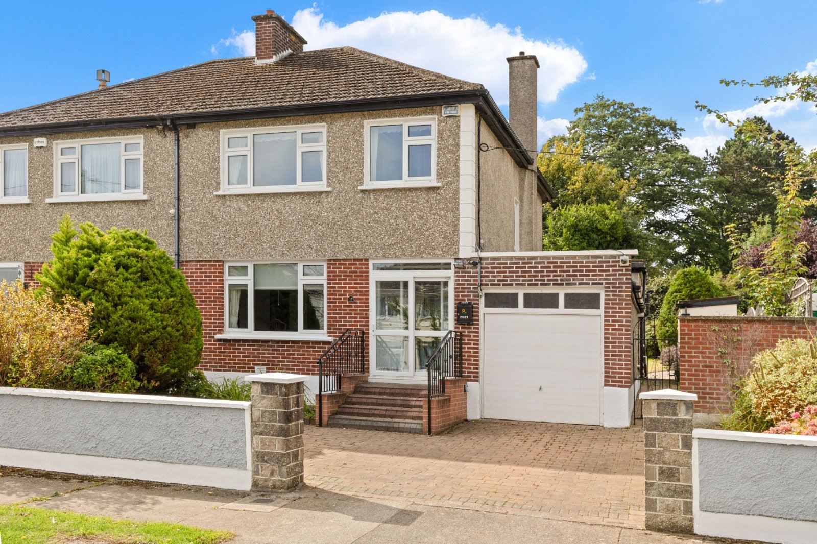 17 Hillside Park, Rathfarnham, Dublin 16