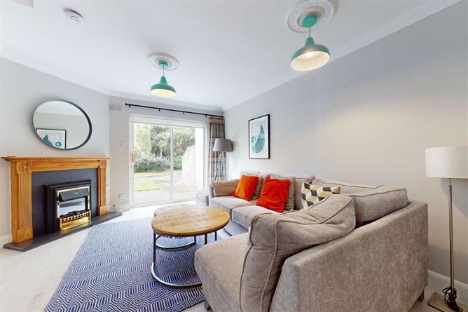 9 Garrynure, Milltown, Dublin