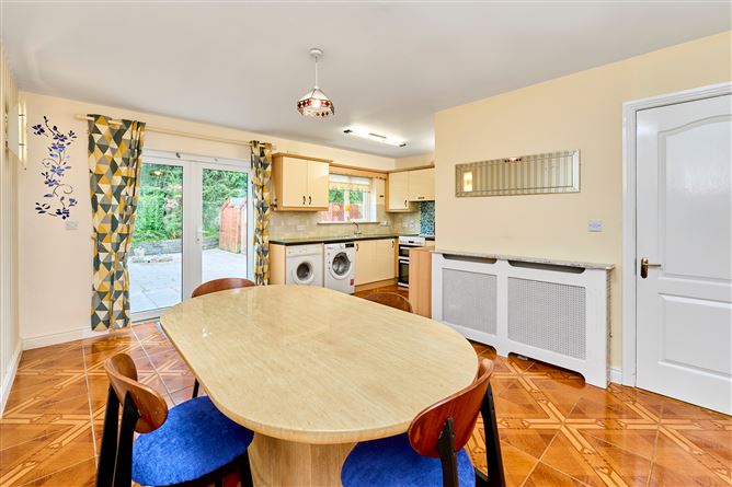 Photo 2 of 22 — 32 Carraig Mhór, Clonmellon, Co. Westmeath