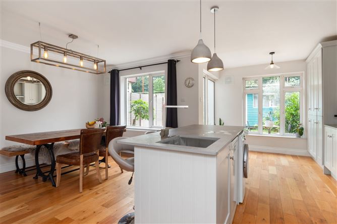 57 Woodside, Dodder Park Road, Rathfarnham, Dublin 14