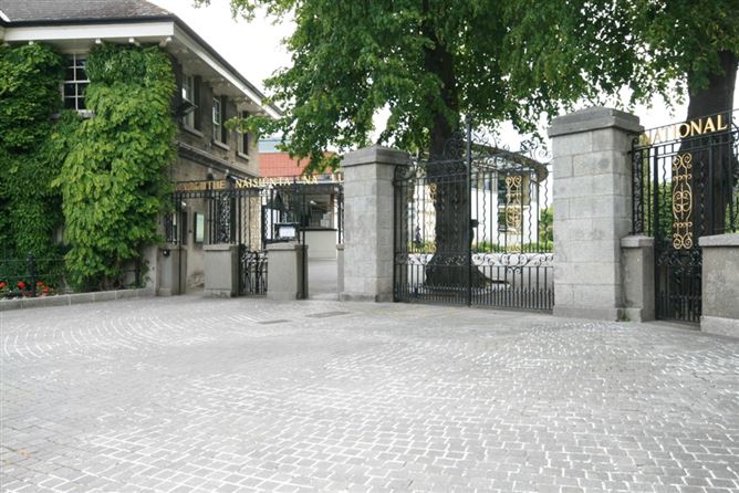 47 BOTANIC AVENUE, Glasnevin, Dublin 9