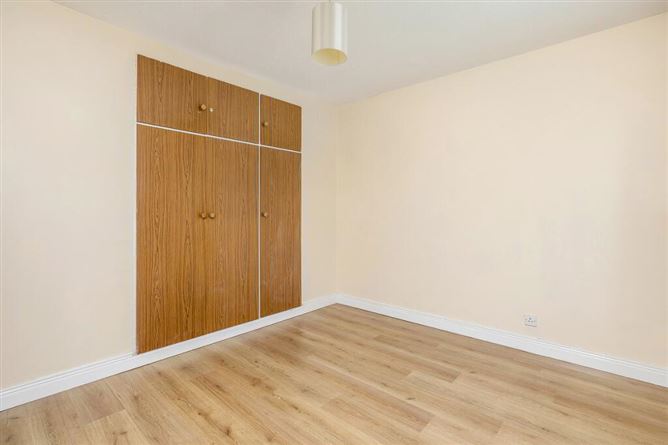 2 Esker Glebe, Lucan, Dublin