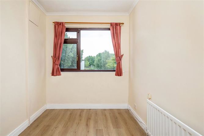 2 Esker Glebe, Lucan, Dublin