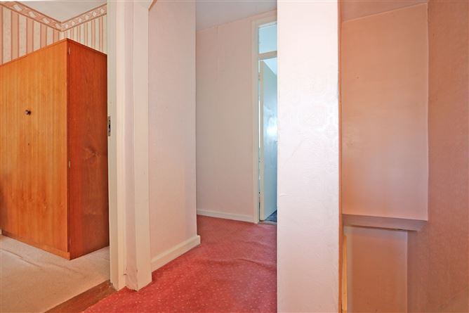 54 Corrib Drive, Shannon, Co. Clare