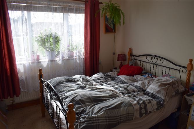 14 The Laurels, Carlow Town, Co. Carlow