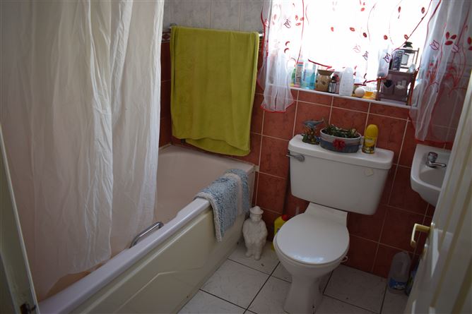 14 The Laurels, Carlow Town, Co. Carlow