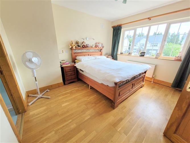 11 Butler Court, Cahir, Tipperary