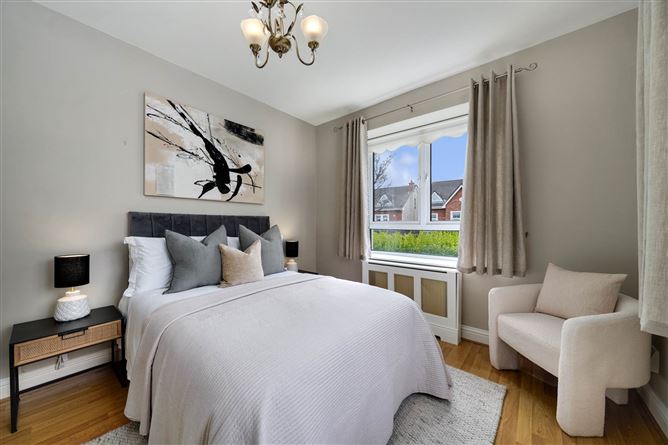 15 Marlfield House, Saint Gabriels, Cabinteely, Dublin 18