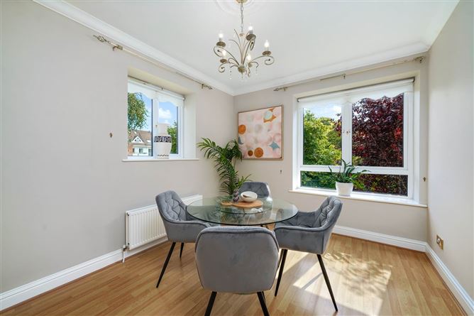 15 Marlfield House, Saint Gabriels, Cabinteely, Dublin 18