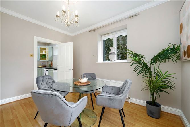 15 Marlfield House, Saint Gabriels, Cabinteely, Dublin 18