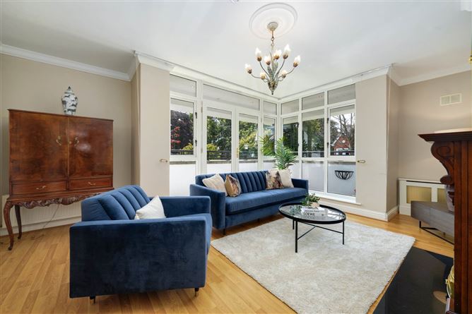 15 Marlfield House, Saint Gabriels, Cabinteely, Dublin 18