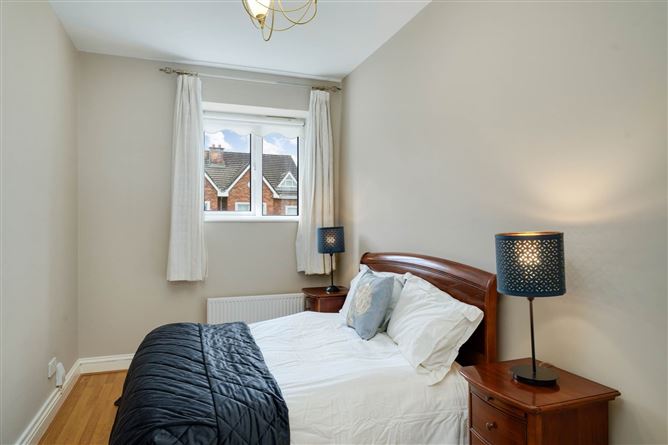 15 Marlfield House, Saint Gabriels, Cabinteely, Dublin 18