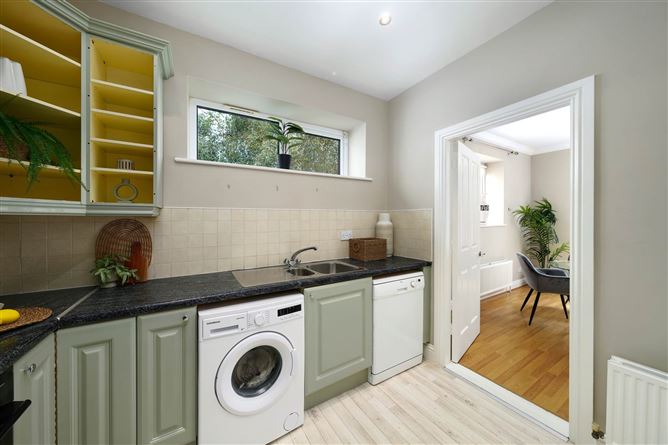 15 Marlfield House, Saint Gabriels, Cabinteely, Dublin 18
