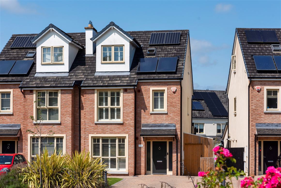 19 Finley Park, Naas, Kildare