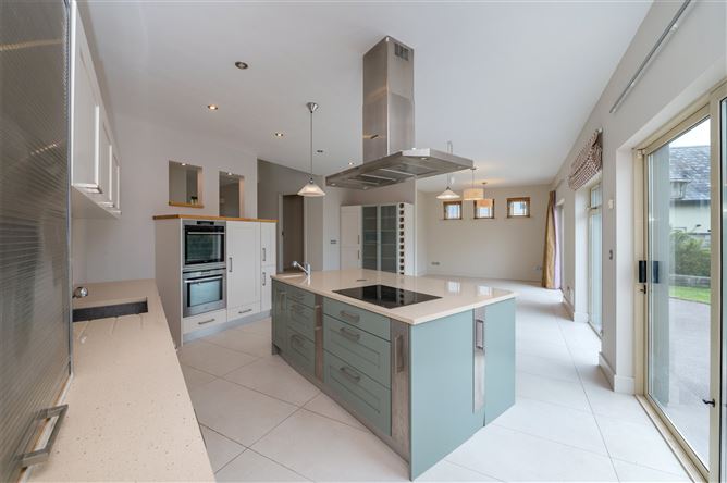11 Ard Chuain, Church Hill, Passage West, Cork