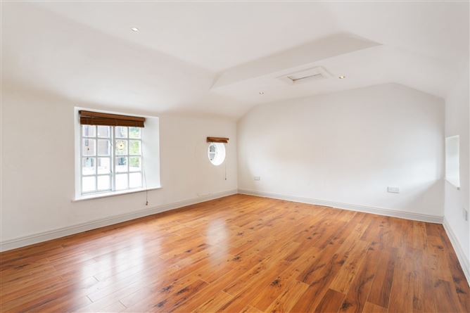 10-12 Swan Place, Donnybrook, Dublin 4
