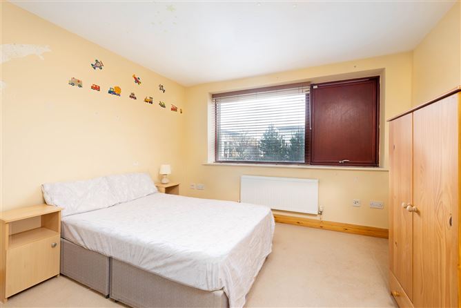 9 Castlegate Terrace, Lucan, Dublin