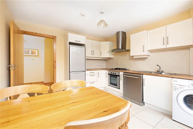 9 Castlegate Terrace, Lucan, Dublin