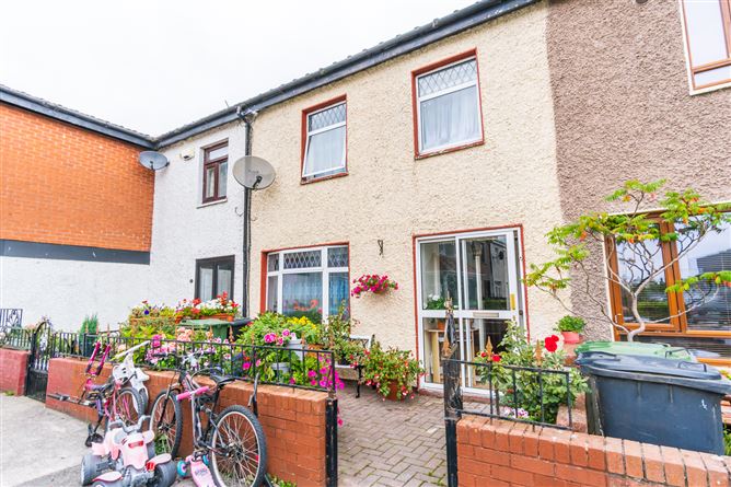 Main image for 18 Sheephill Avenue, Blanchardstown, Dublin 15