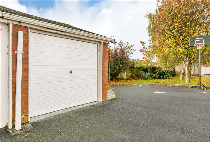 17 Adelaide, Strand Road , Sandymount, Dublin 4