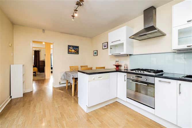 28 Halliday Square, Stoneybatter, Dublin 7