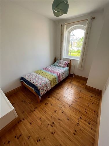 22 The Willows, Castleheights, Carrigaline, Cork