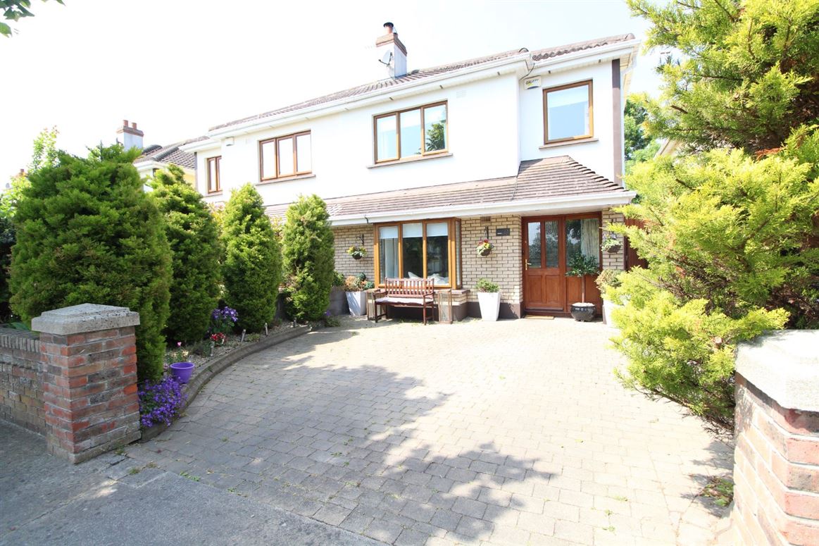 73 Somerton, Portrane Road, Donabate, Co. Dublin DNG McKenna Healy