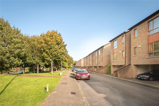97 Hunters Green, Ballycullen, Dublin 24