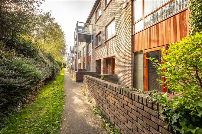 97 Hunters Green, Ballycullen, Dublin 24