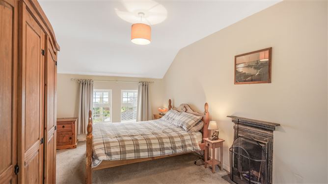 3 Bellevue Terrace, Upper Cork Hill, Youghal, Cork