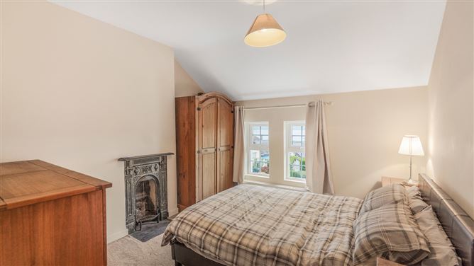 3 Bellevue Terrace, Upper Cork Hill, Youghal, Cork