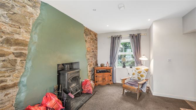 3 Bellevue Terrace, Upper Cork Hill, Youghal, Cork