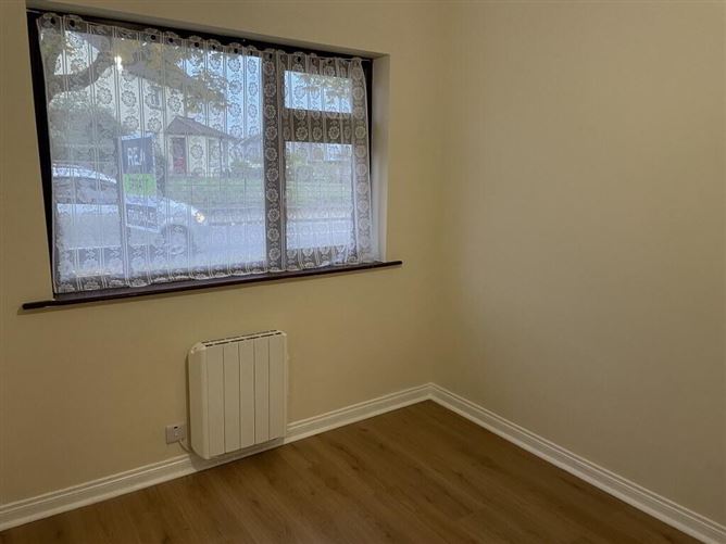 2 Ashley Court, Parks Road, Lismore, Waterford